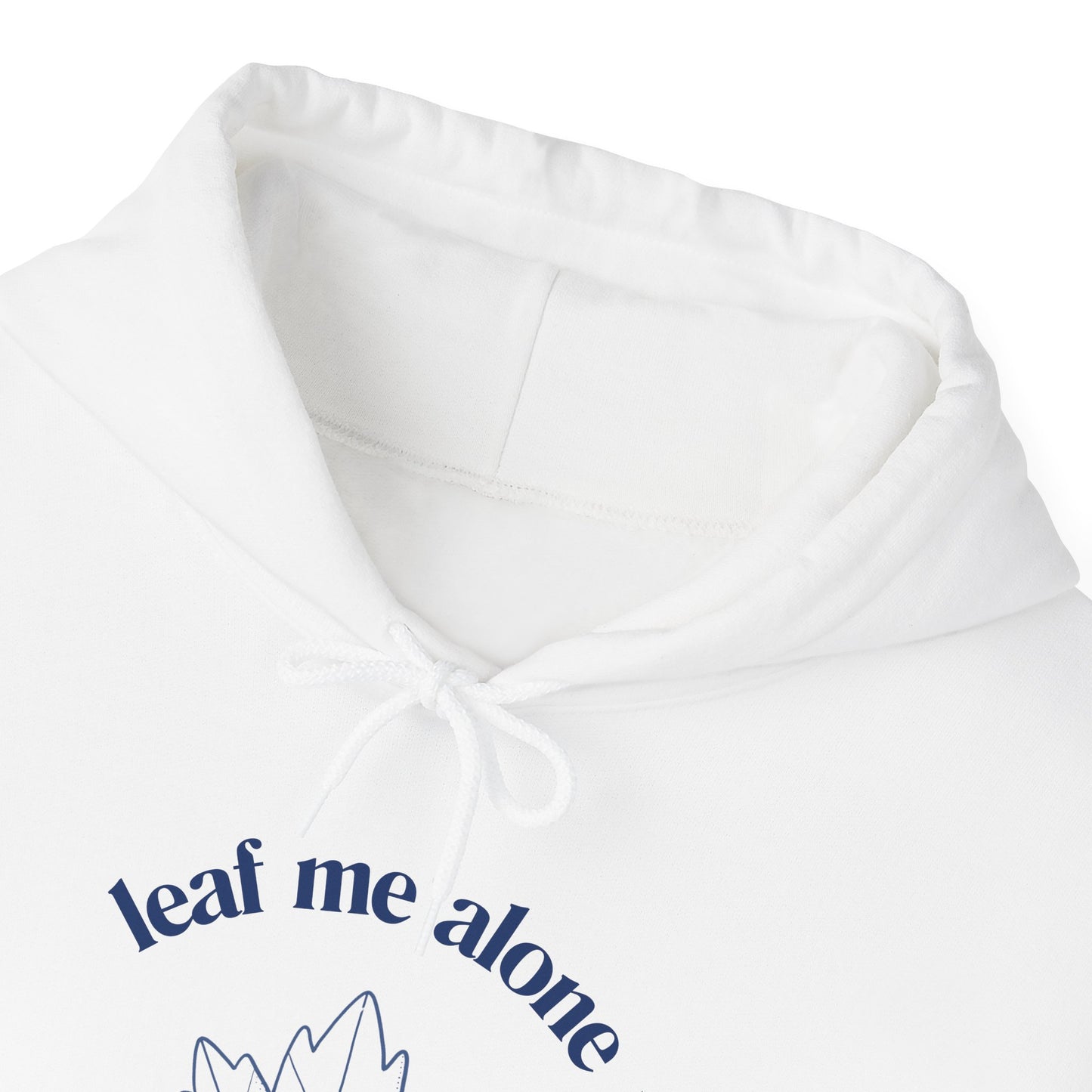 Sweat à capuche en coton durable – Imprimé humoristique d'une feuille d'érable grincheuse