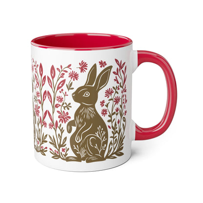 Tasse bicolore — Lapin folk art kaki et fleurs rouge framboise