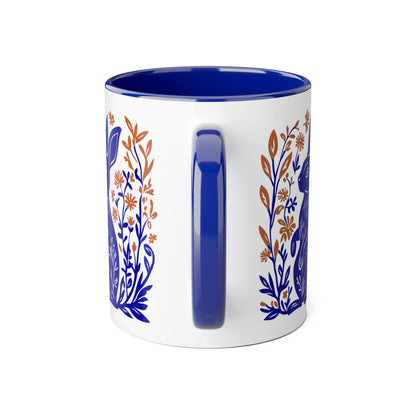Tasse bicolore — Lapin folk art bleu cobalt et fleurs terracotta