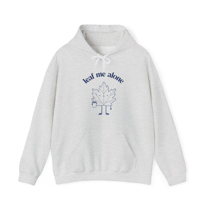 Sweat à capuche en coton durable – Imprimé humoristique d'une feuille d'érable grincheuse