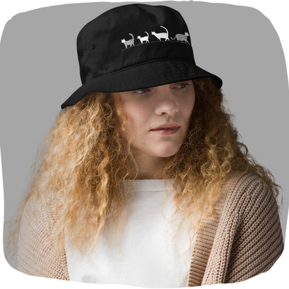 Chapeau bob en coton bio – Motif chats minimalistes