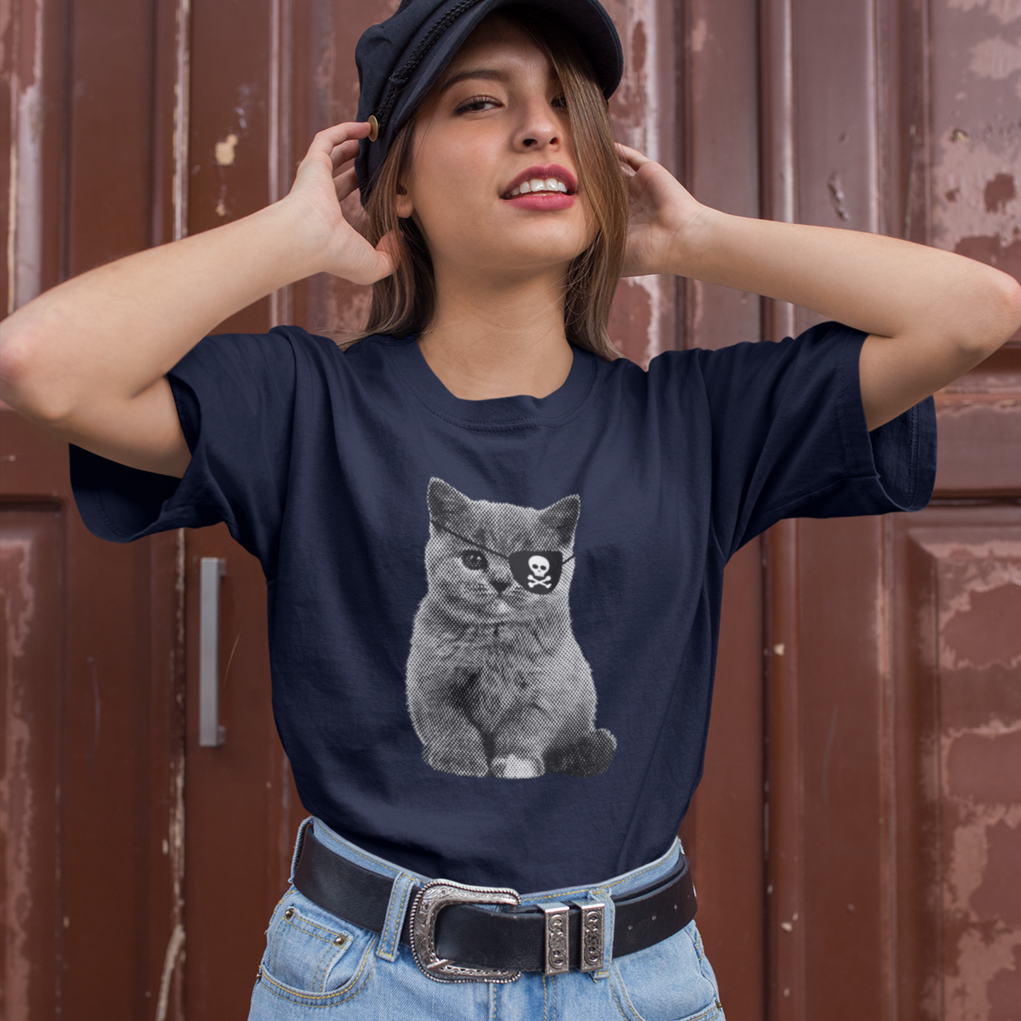 T-shirt en coton recyclé — Chat pirate cache-œil tête de mort,