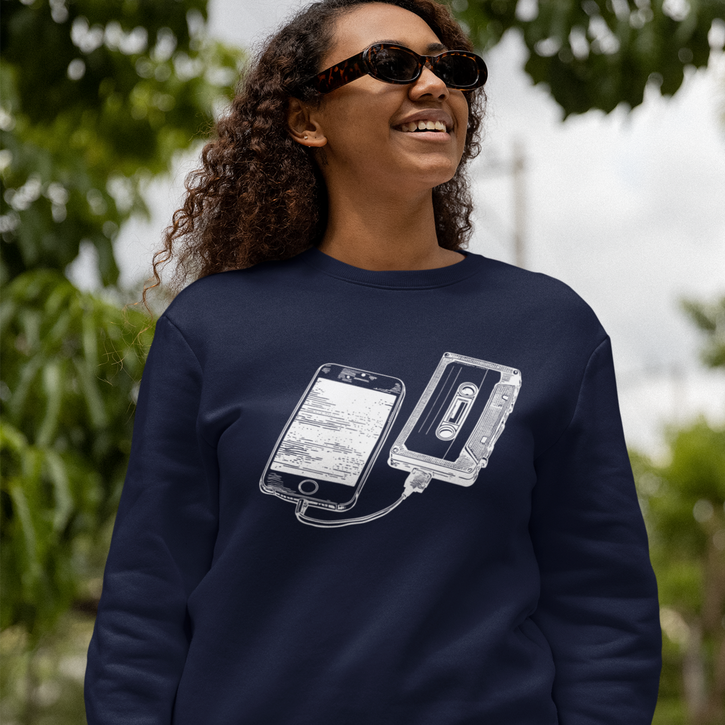 Organic cotton sweater - Vintage cassette and smartphone print
