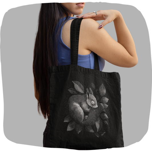 Sac tote noir en coton bio - Écureuil endormi