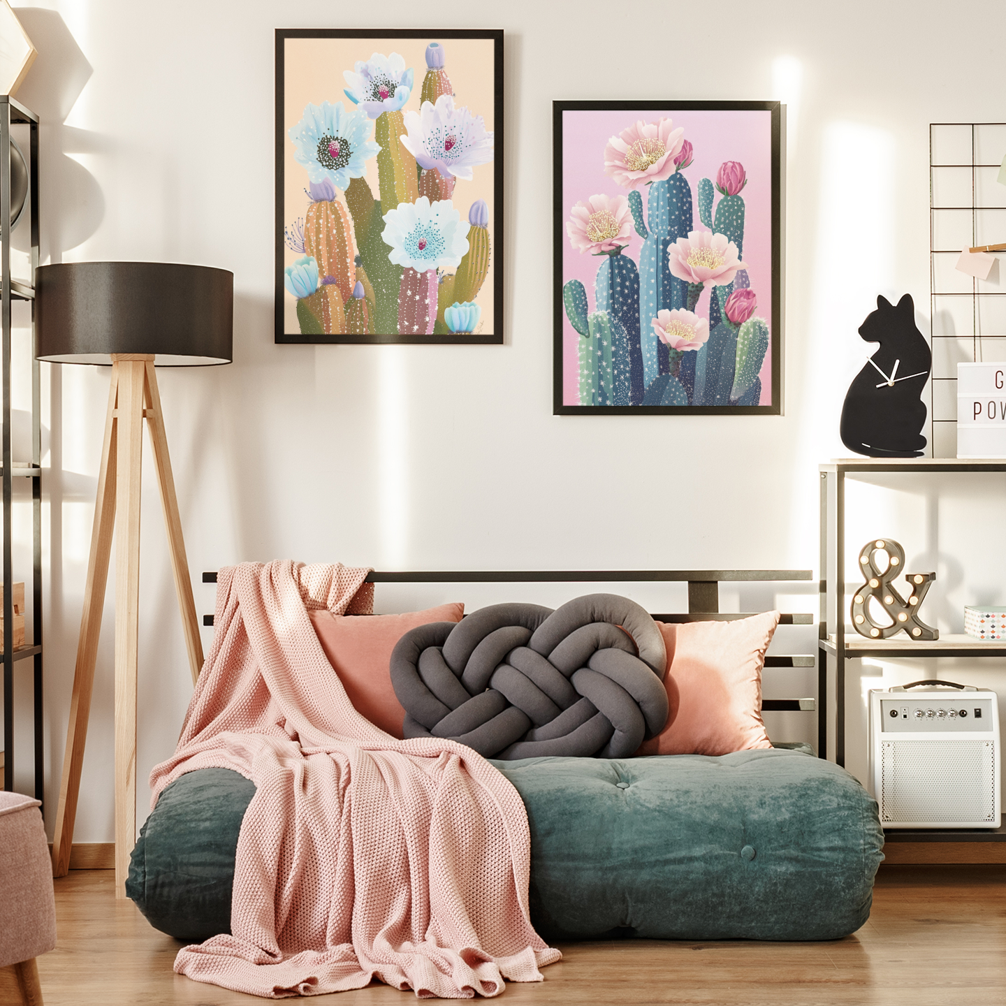 Póster impreso ecológico de un cactus en flor.