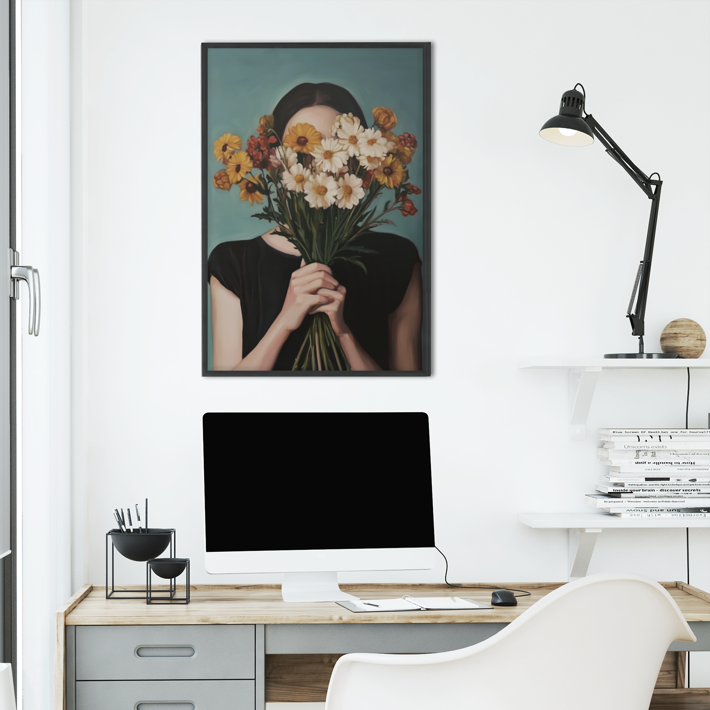 Póster impreso de estilo pictórico de una joven con un ramo de flores.