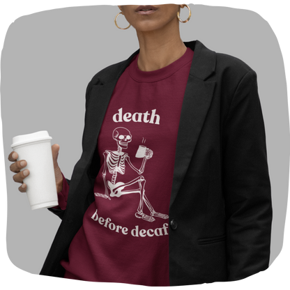 Pull en coton écolo – Squelette et tasse de café