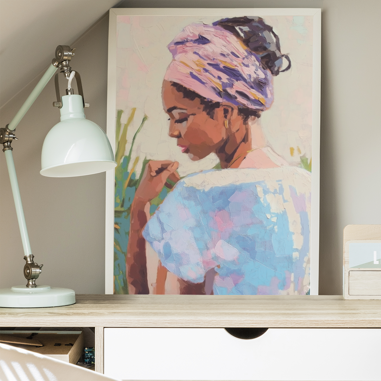 Affiche déco éco-responsable femme créole, peinture colorée, bureau design, rose zombie