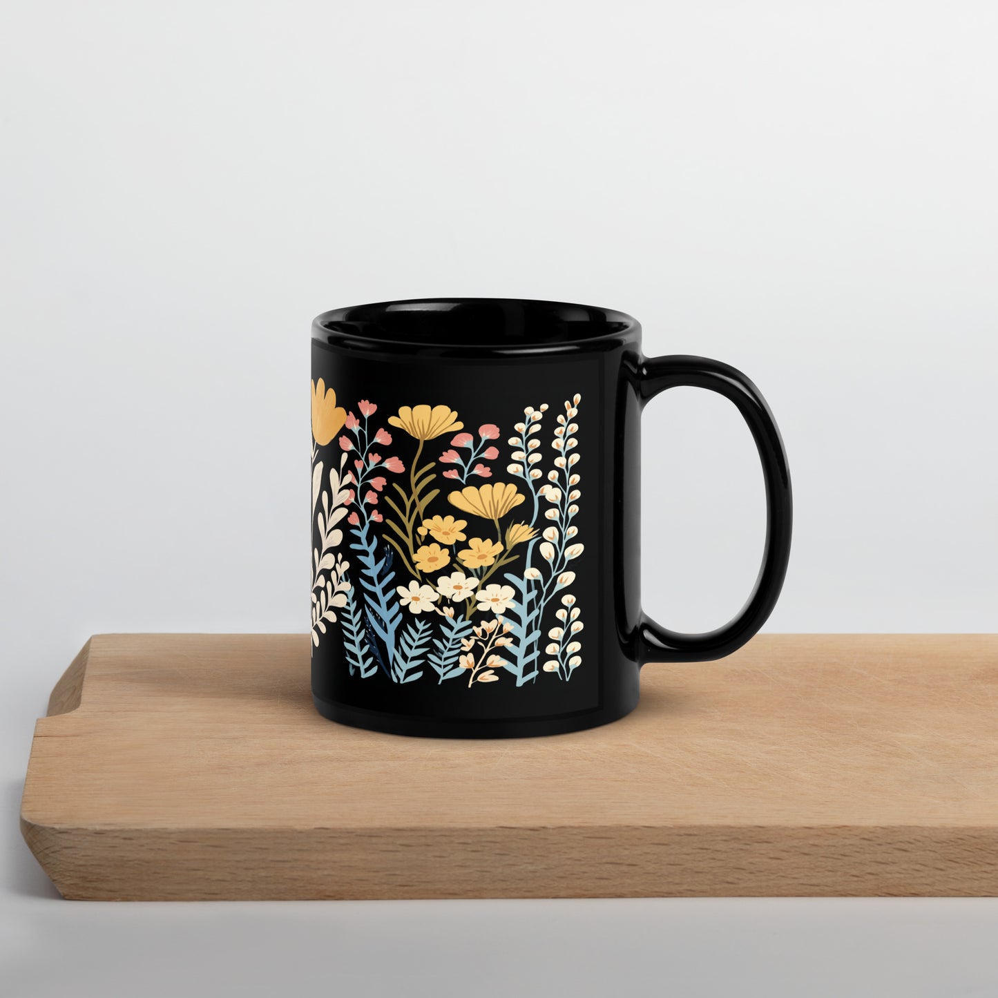 Tasse noire — Illustration fleurs sauvages multicolores