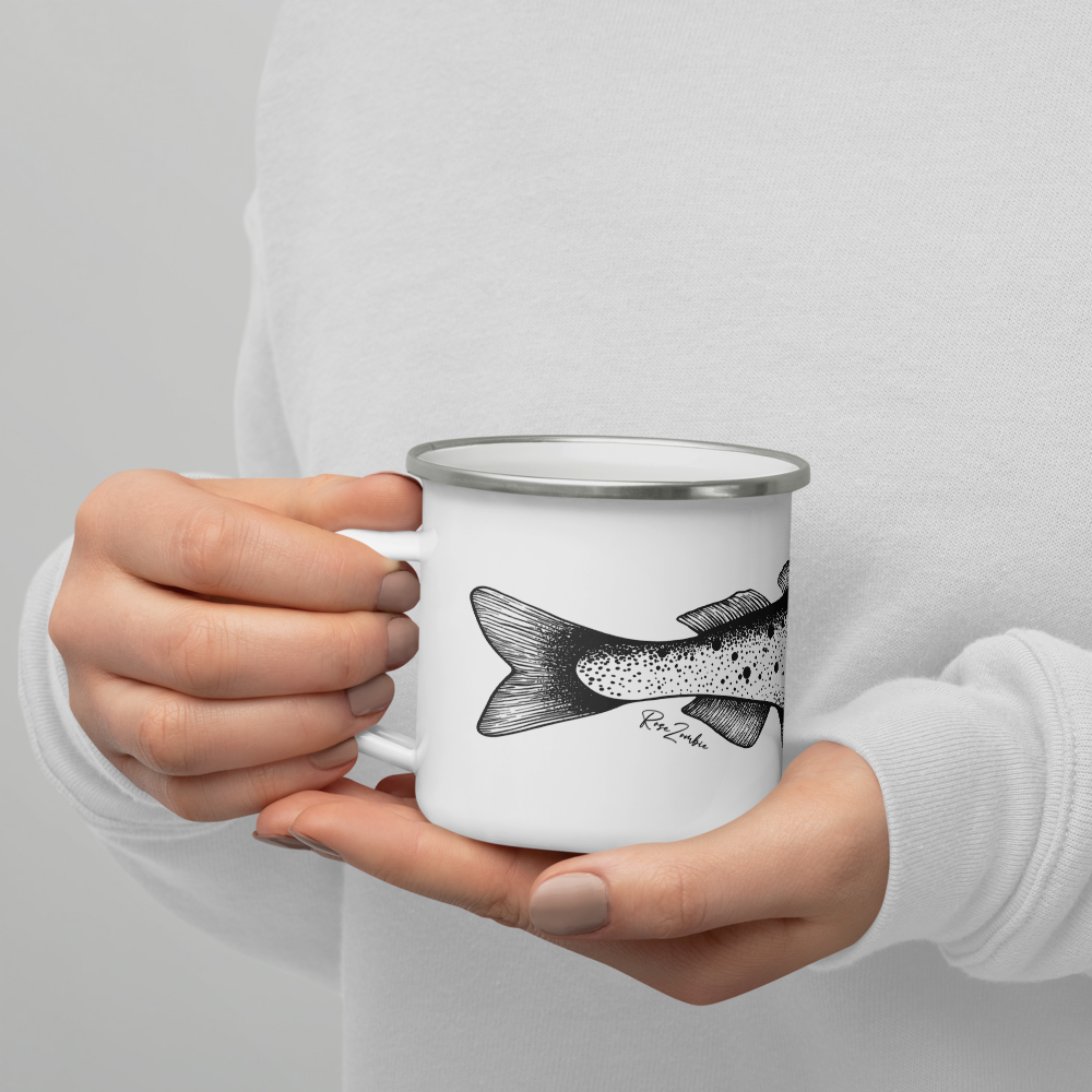 Tasse émaillée  noir et blanc — Truite mouchetée en illustration dotwork