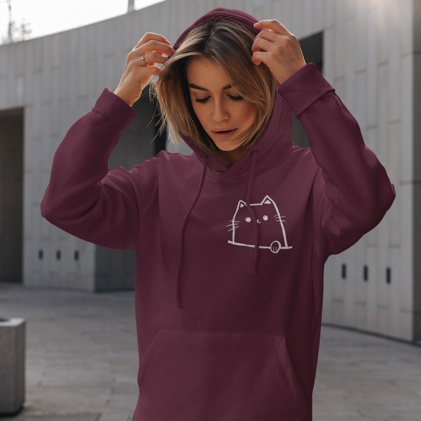 Sweat à capuche en coton durable – Motif de chat minimaliste