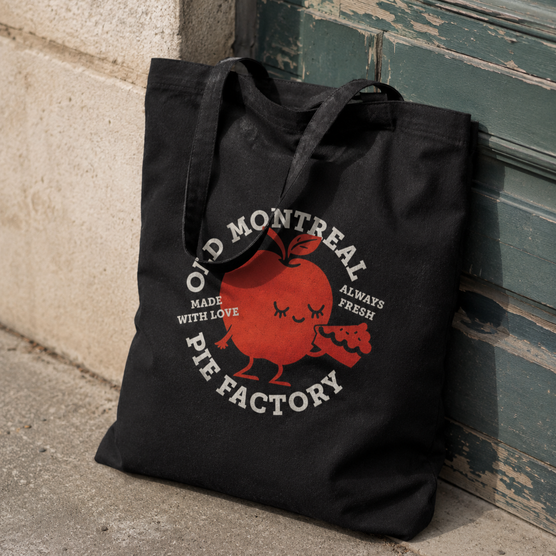 Sac tote noir en coton bio - Logo vintage "Old Montreal Pie Factory"